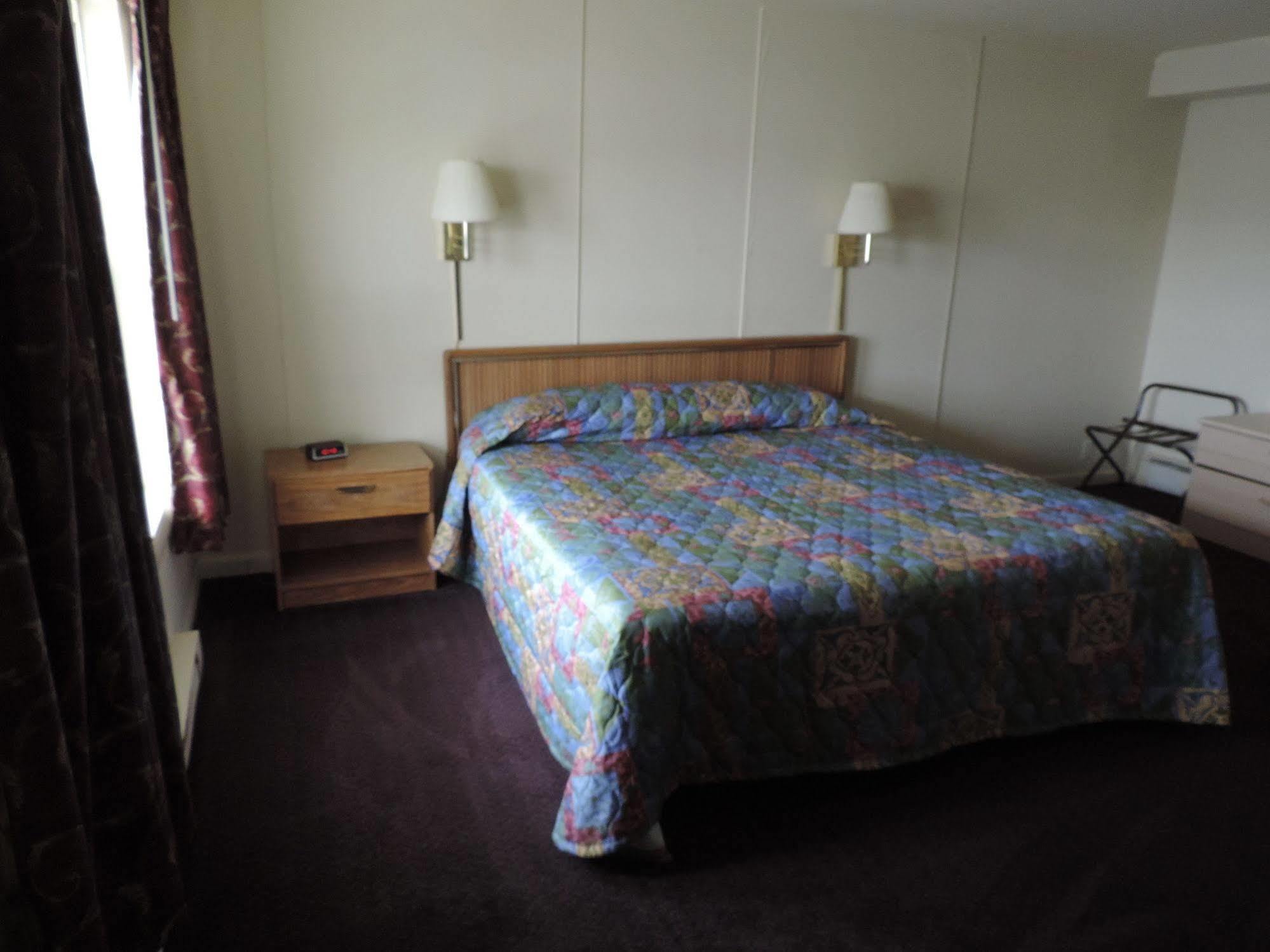 كالكاسا North Country American Inn المظهر الخارجي الصورة