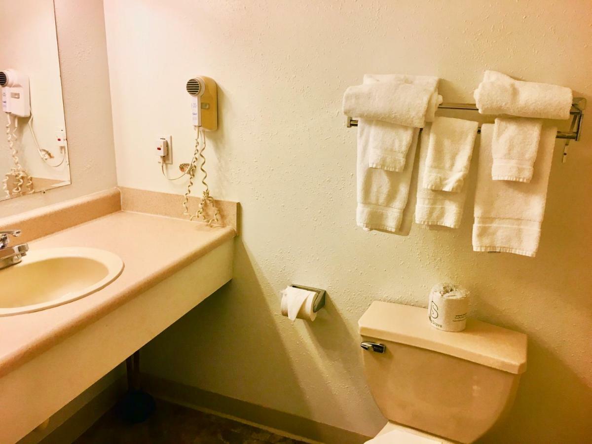 كالكاسا North Country American Inn المظهر الخارجي الصورة